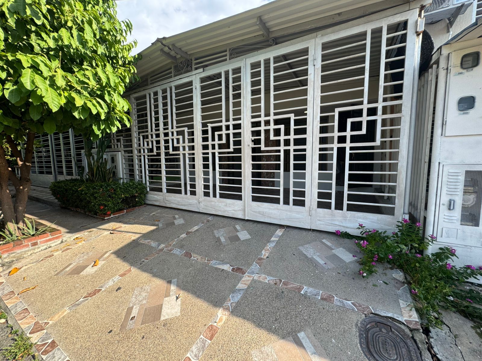 Casa en arriendo Huila Neiva El Tesoro 70 m2 Habitaciones 3 Baños 2 Garajes 1 Precio $1000000