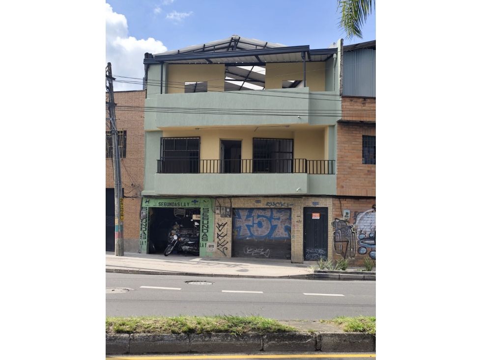 Local en arriendo Antioquia Itagüí Artex 150 m2 Habitaciones 0 Baños 2 Garajes 0 Precio $5800000