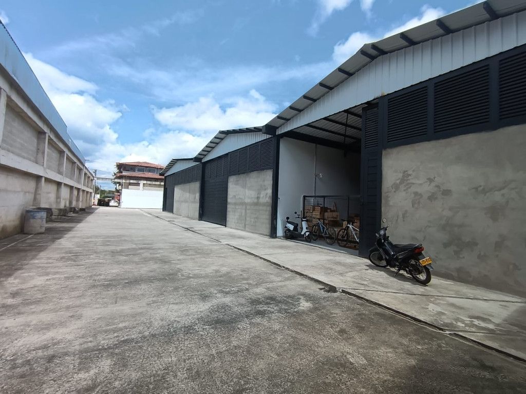 Bodega en arriendo Antioquia El Carmen De Viboral El Centro 180 m2 Habitaciones 0 Baños 0 Garajes 0 Precio $6000000