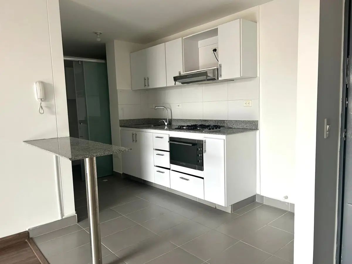 Apartamento en venta Cundinamarca Bogotá Britalia 66 m2 Habitaciones 3 Baños 3 Garajes 1 Precio $224000000