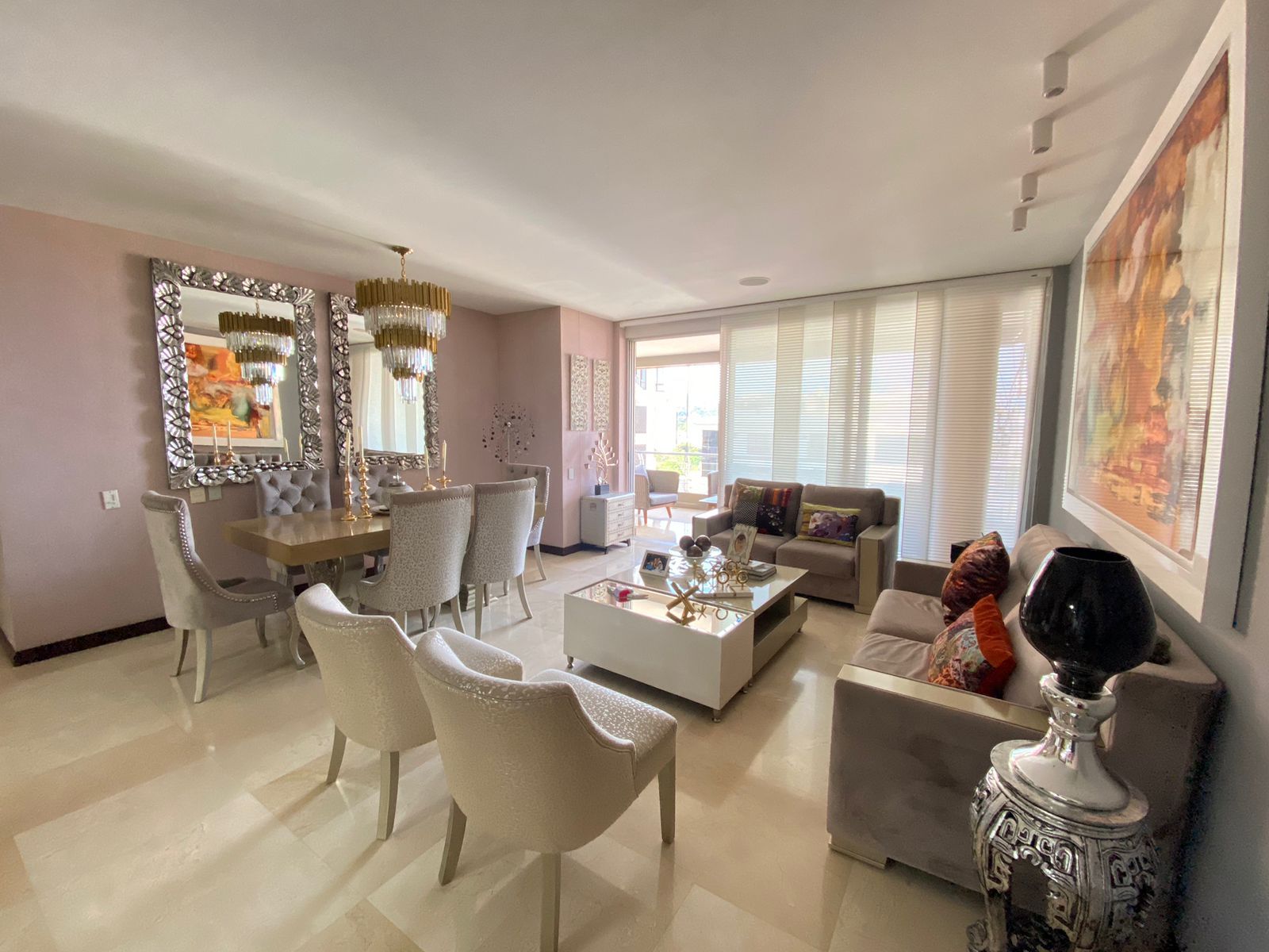 Apartamento en venta Valle Del Cauca Cali Sector Altos De Santa Isabel 192 m2 Habitaciones 4 Baños 5 Garajes 2 Precio $1395000000