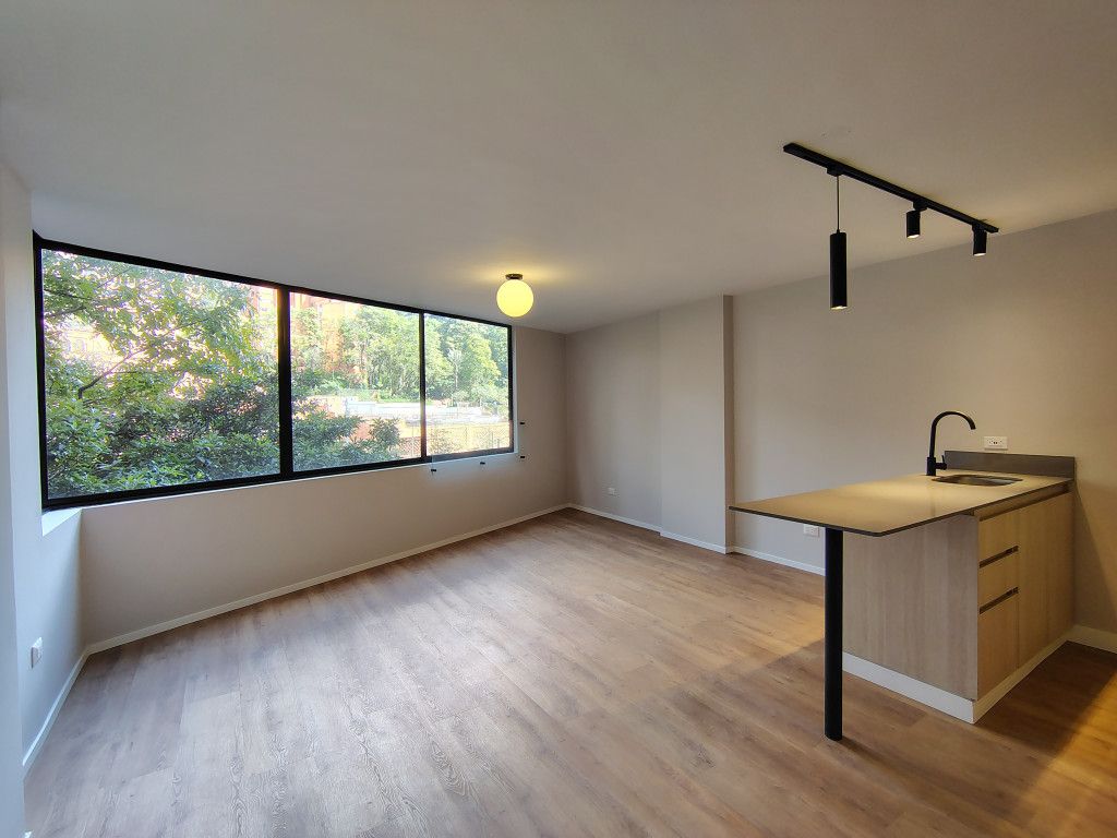 Apartaestudio en arriendo Cundinamarca Bogotá San Diego 50 m2 Habitaciones 1 Baños 1 Garajes 0 Precio $3400000