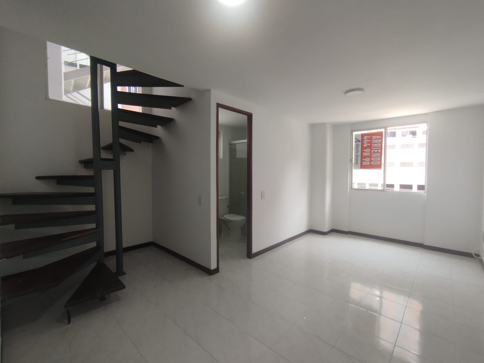 Apartamento en arriendo Antioquia Medellín Asomadera No2 57 m2 Habitaciones 2 Baños 2 Garajes 1 Precio $2500000
