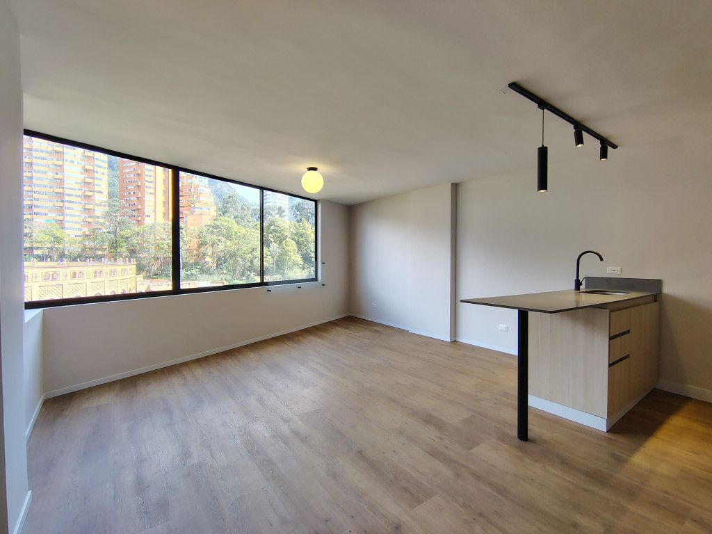 Apartaestudio en arriendo Cundinamarca Bogotá San Diego 50 m2 Habitaciones 1 Baños 1 Garajes 0 Precio $3400000