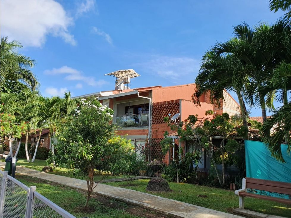 Casa en arriendo Antioquia Apartadó Villa Del Rio 170 m2 Habitaciones 4 Baños 3 Garajes 2 Precio $6