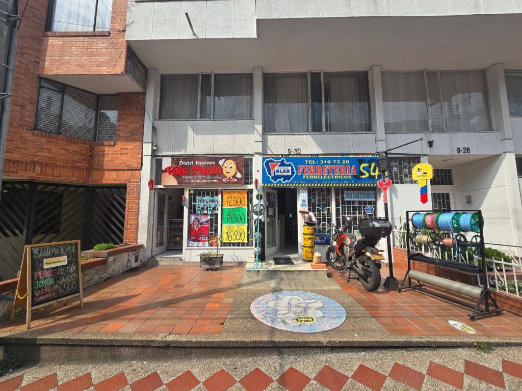 Local en venta Cundinamarca Bogotá Chapinero Central 80 m2 Habitaciones 0 Baños 2 Garajes 0 Precio $690000000