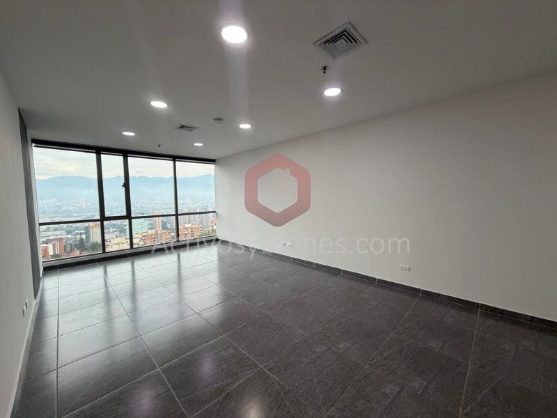 Oficina en venta Antioquia Medellín San Pablo 46 m2 Habitaciones 0 Baños 1 Garajes 1 Precio $600000000