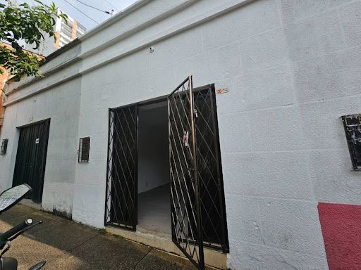 Local en arriendo Santander Bucaramanga San Francisco 30 m2 Habitaciones 0 Baños 1 Garajes 0 Precio $1800000