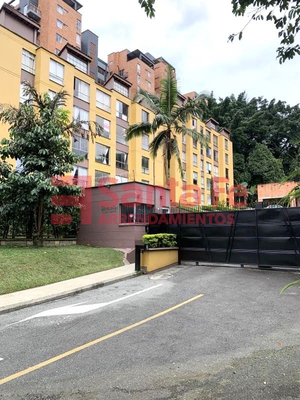 Apartamento en arriendo Antioquia Envigado Loma Del Barro 73 m2 Habitaciones 3 Baños 2 Garajes 1 Precio $3000000