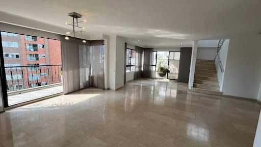 Apartamento en venta Risaralda Pereira Pinares De San Martin 232 m2 Habitaciones 3 Baños 4 Garajes 3 Precio $1400000000