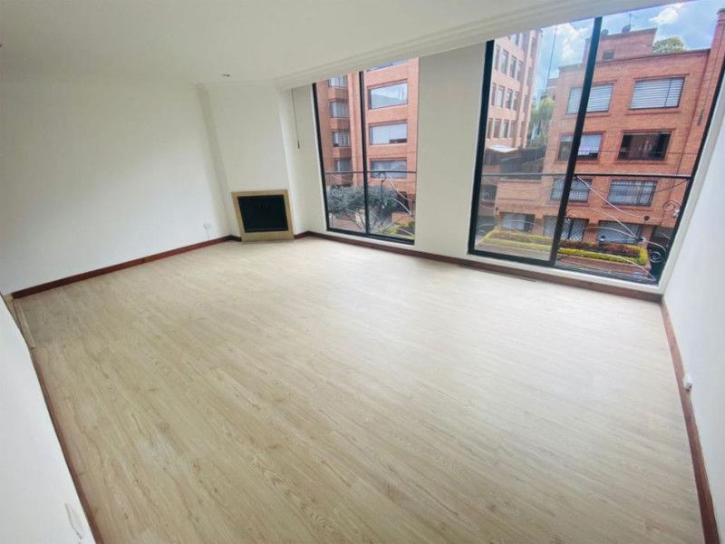Apartamento en arriendo Cundinamarca Bogotá Santa Barbara Occidental 83 m2 Habitaciones 2 Baños 2 Garajes 2 Precio $4550000