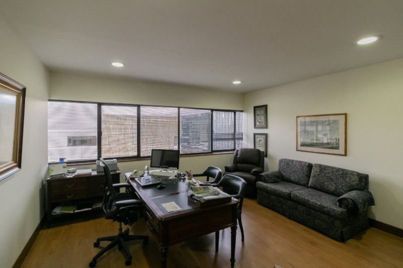 Oficina en arriendo Cundinamarca Bogotá Chicó Norte 185 m2 Habitaciones 0 Baños 0 Garajes 1 Precio $17500000
