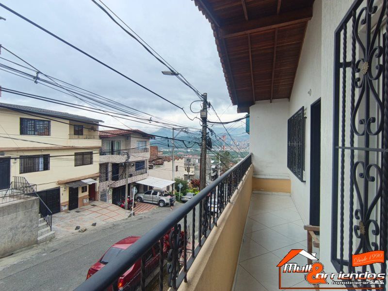 Casa en venta Antioquia Medellín Campo Valdes No1 0 m2 Habitaciones 3 Baños 1 Garajes 0 Precio $450000000