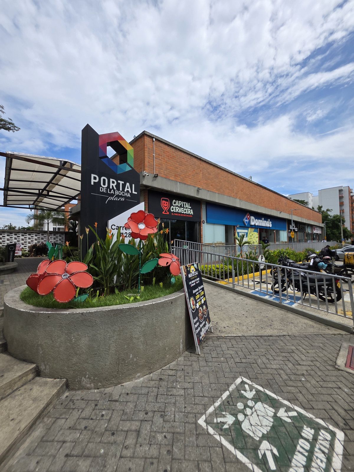 Local en venta Valle Del Cauca Cali Conjunto Residencial Fuentes De La Bocha 38 m2 Habitaciones 0 Baños 1 Garajes 25 Precio $350000000