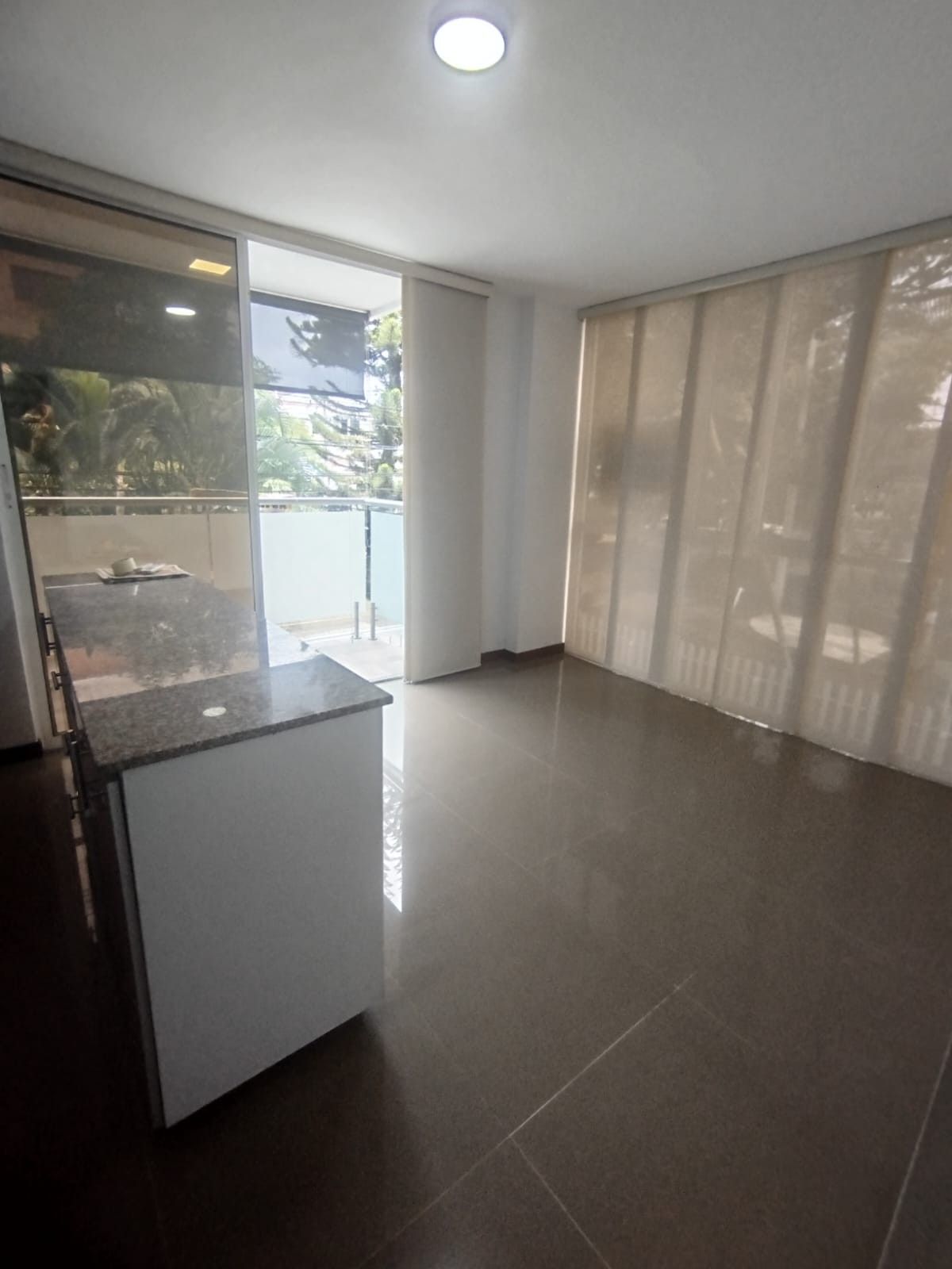 Apartaestudio en arriendo Valle Del Cauca Cali El Ingenio 20 m2 Habitaciones 1 Baños 1 Garajes 0 Precio $1300000