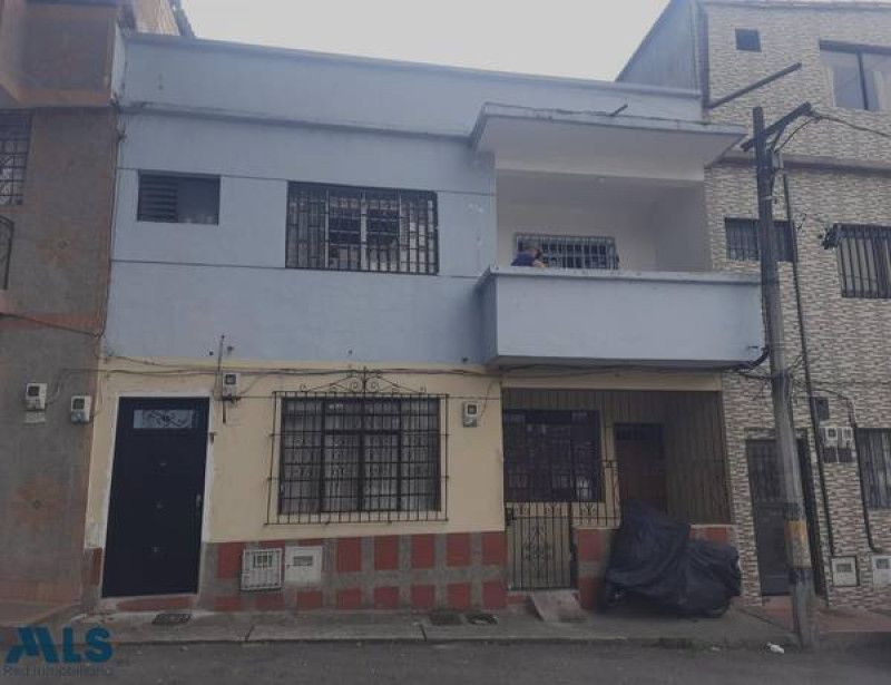 Casa en venta Antioquia Medellín Enciso 123 m2 Habitaciones 4 Baños 1 Garajes 0 Precio $440000000