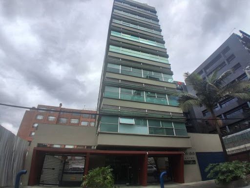 Oficina en arriendo Cundinamarca Bogotá Santa Bibiana 214 m2 Habitaciones 0 Baños 1 Garajes 0 Precio $17500000