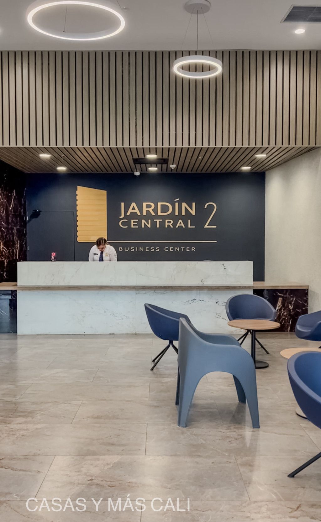 Oficina en arriendo Valle Del Cauca Cali Urbanización San Joaquín 183 m2 Habitaciones 0 Baños 0 Garajes 4 Precio $24117569