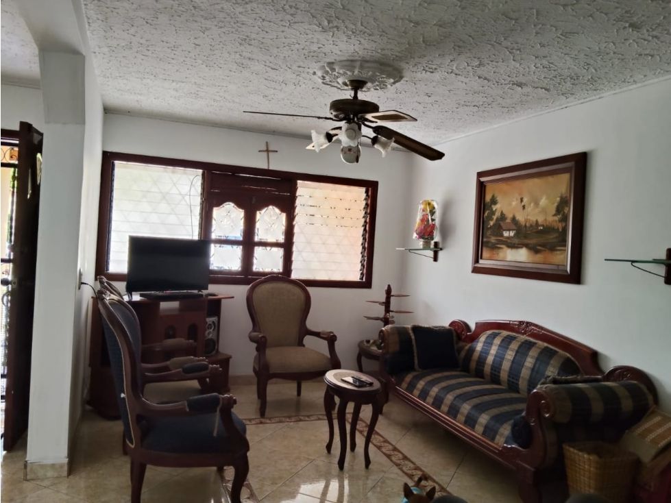 Casa en venta Santander Bucaramanga Provenza 230 m2 Habitaciones 4 Baños 4 Garajes 2 Precio $700000000