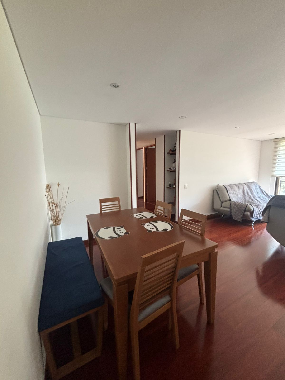 Apartamento en venta Cundinamarca Bogotá San José Del Prado 112 m2 Habitaciones 3 Baños 3 Garajes 2 Precio $740000000