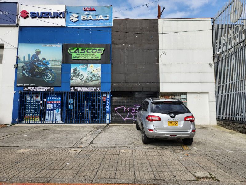 Oficina en arriendo Cundinamarca Bogotá Mónaco 500 m2 Habitaciones 0 Baños 2 Garajes 2 Precio $25000000