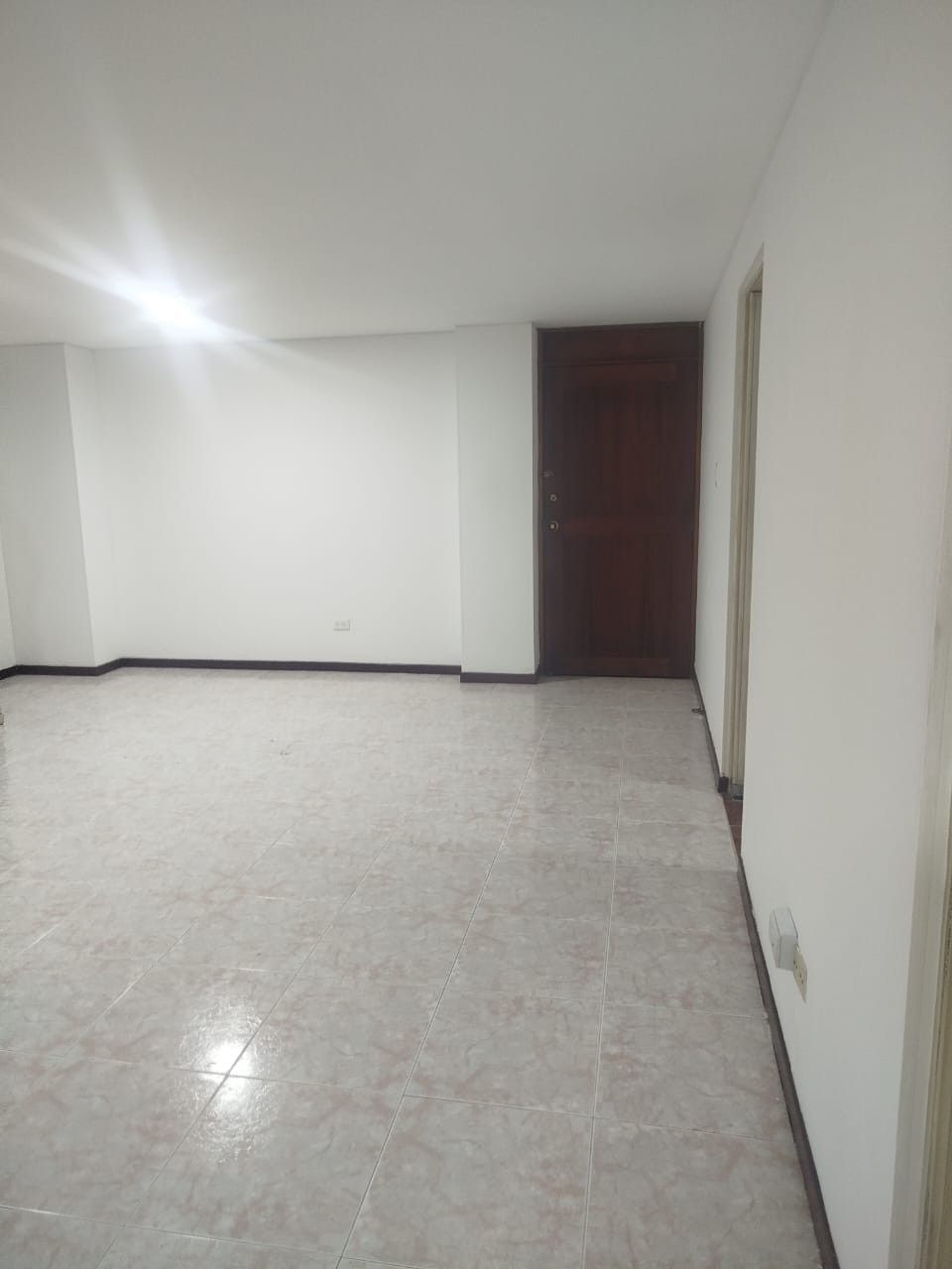 Apartamento en arriendo Valle Del Cauca Cali El Ingenio 84 m2 Habitaciones 4 Baños 3 Garajes 1 Precio $2200000