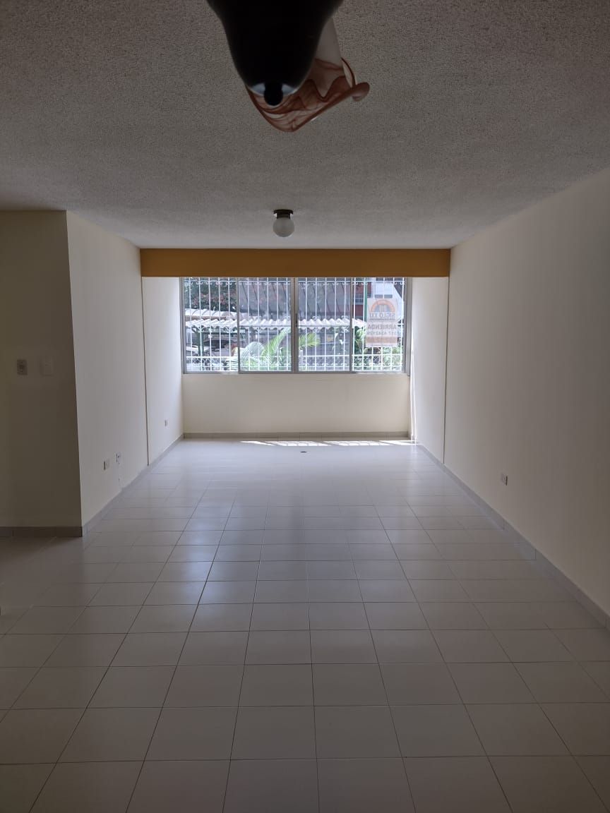 Apartamento en venta Valle Del Cauca Cali Ciudad Capri 92 m2 Habitaciones 3 Baños 3 Garajes 1 Precio $350000000