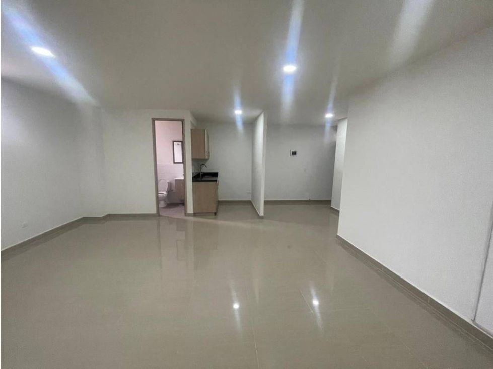 Oficina en venta Antioquia Medellín Calasanz 45 m2 Habitaciones 0 Baños 1 Garajes 0 Precio $310000000