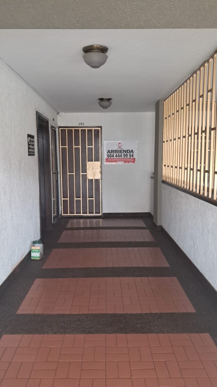 Apartamento en arriendo Antioquia Medellín Laureles 60 m2 Habitaciones 2 Baños 1 Garajes 0 Precio $1500000