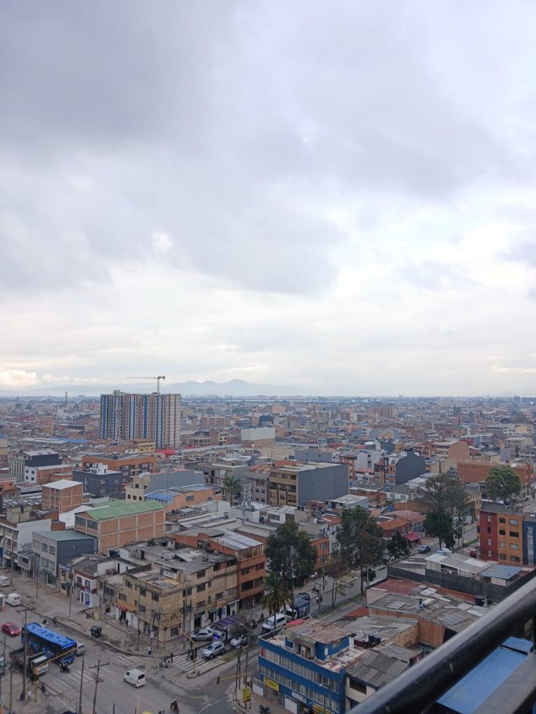 Apartamento en venta Cundinamarca Bogotá Valparaiso 42 m2 Habitaciones 2 Baños 2 Garajes 0 Precio $225000000