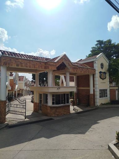 Casa en arriendo Santander Floridablanca Molinos Altos 199 m2 Habitaciones 3 Baños 3 Garajes 1 Precio $5760000