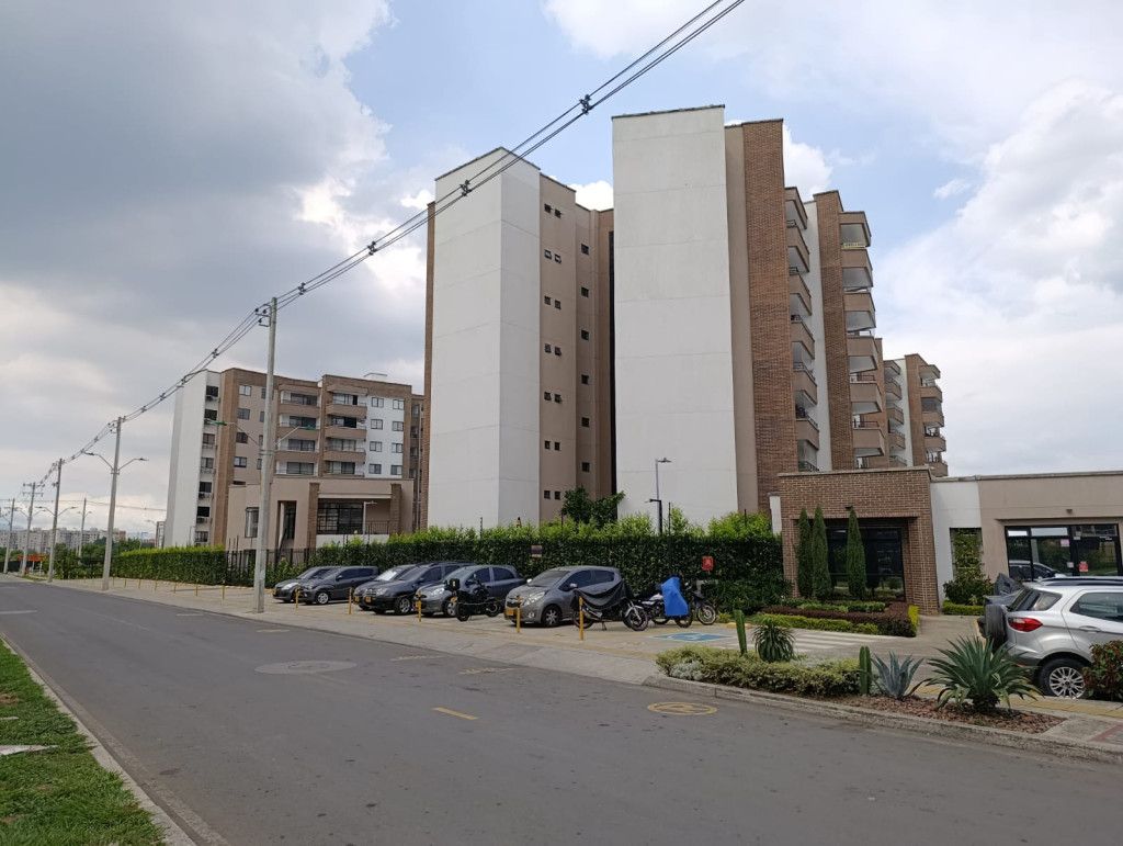 Apartamento en venta Valle Del Cauca Cali Julio Rincón 86 m2 Habitaciones 2 Baños 3 Garajes 1 Precio $460000000