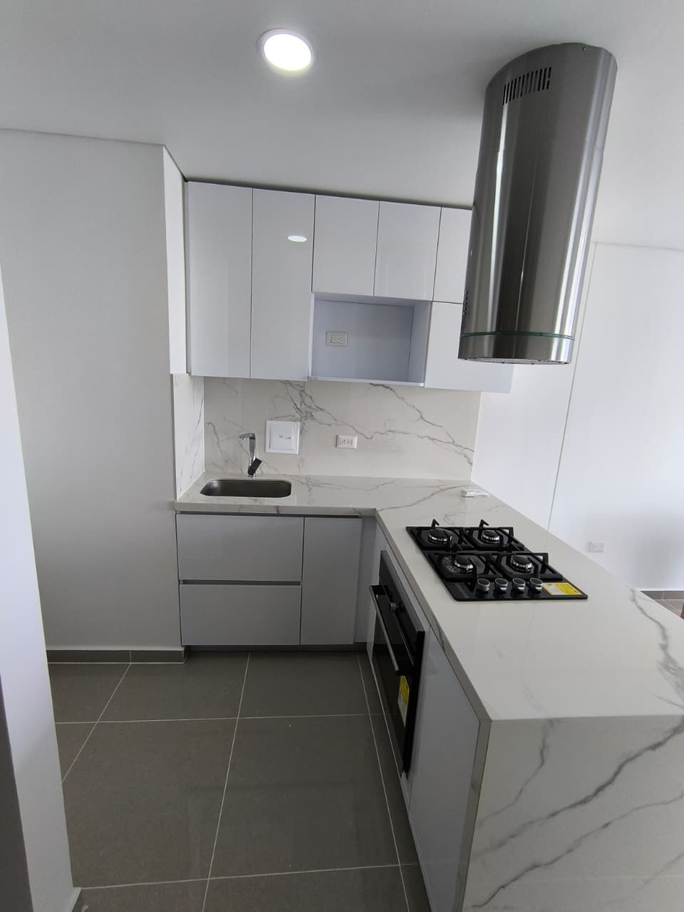 Apartaestudio en arriendo Santander Bucaramanga Puerta Del Sol 40 m2 Habitaciones 1 Baños 1 Garajes 1 Precio $1934000