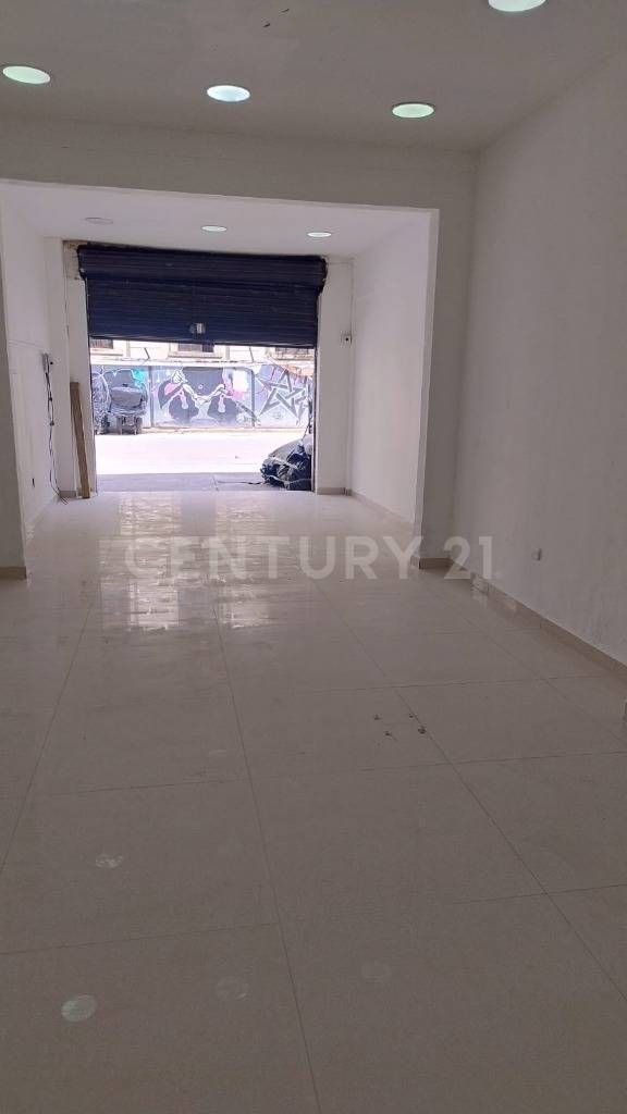 Local en arriendo Cundinamarca Bogotá Voto Nacional 27 m2 Habitaciones 0 Baños 0 Garajes 0 Precio $2380000