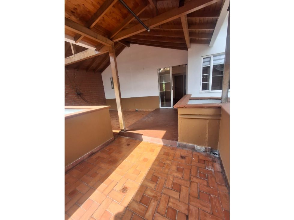 Casa en arriendo Antioquia Envigado Asd 135 m2 Habitaciones 4 Baños 4 Garajes 4 Precio $7500000