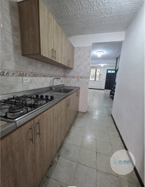 Casa en arriendo Antioquia Medellín Urbanizacion Balcones Del Panorama 76 m2 Habitaciones 3 Baños 3 Garajes 0 Precio $1500000