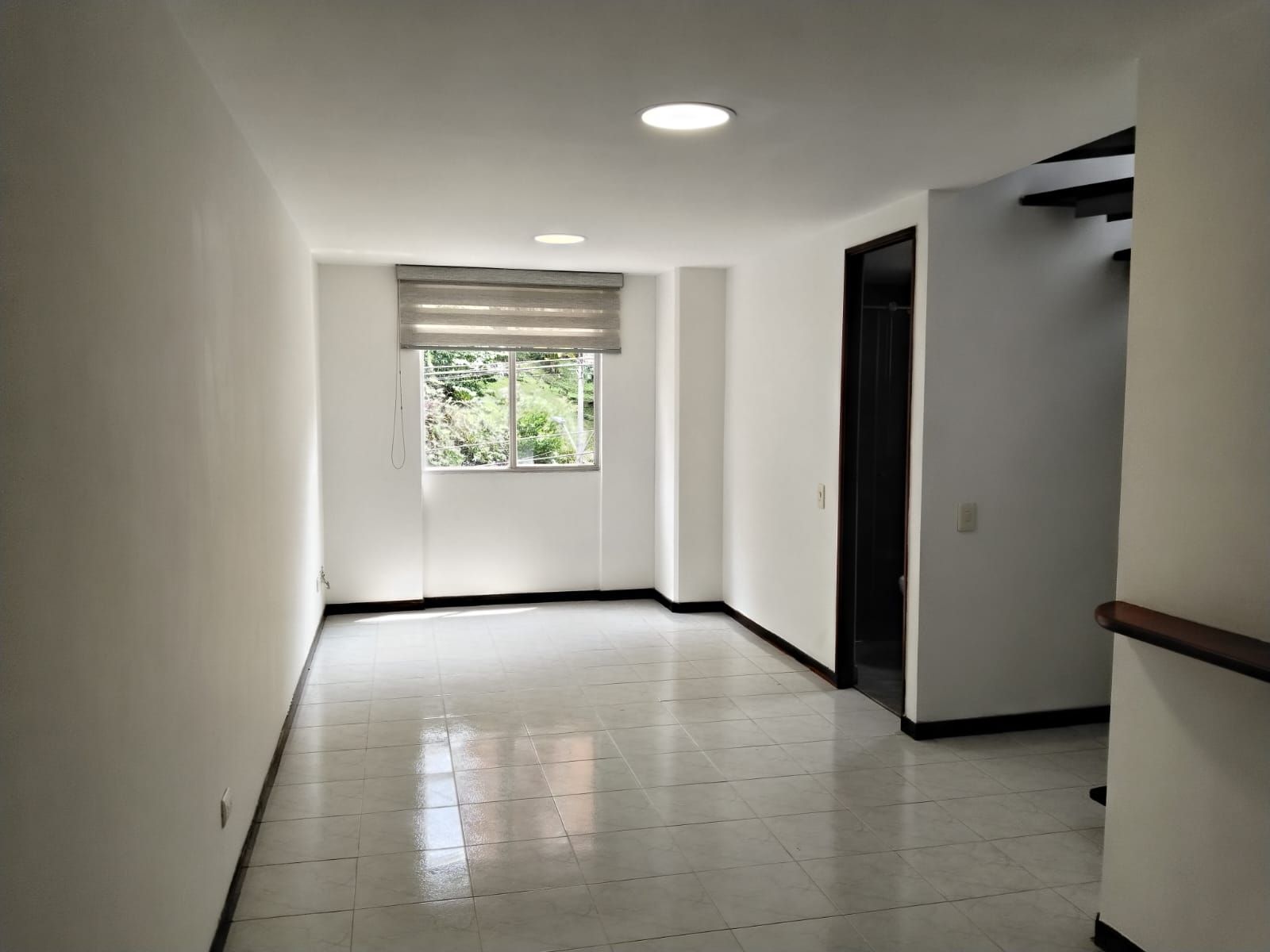 Apartamento en arriendo Antioquia Medellín Asomadera No 1 61 m2 Habitaciones 2 Baños 2 Garajes 1 Precio $2700000
