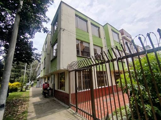 Apartamento en arriendo Cundinamarca Bogotá Villas De Granada Et I 72 m2 Habitaciones 3 Baños 2 Garajes 0 Precio $1700000
