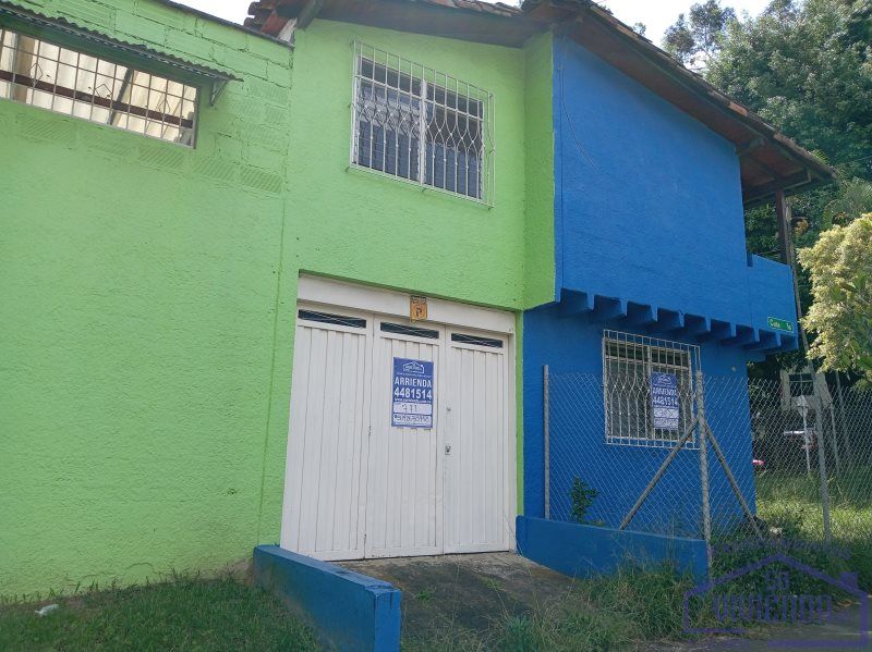Casa en arriendo Antioquia Medellín Trinidad 180 m2 Habitaciones 4 Baños 2 Garajes 1 Precio $4400000