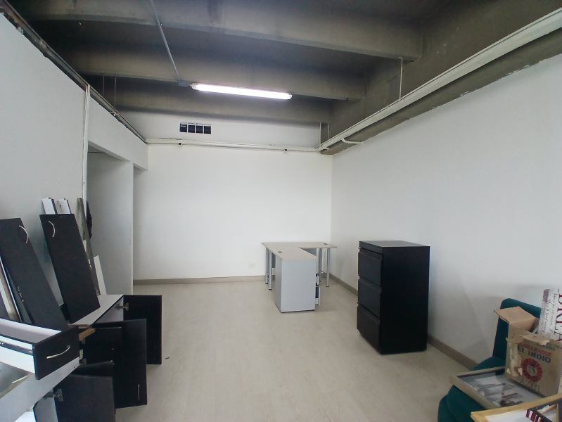 Oficina en arriendo Antioquia Medellín La Colina 47 m2 Habitaciones 0 Baños 1 Garajes 1 Precio $3500000