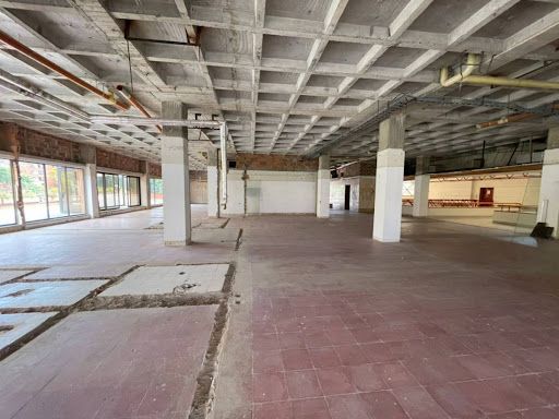 Oficina en arriendo Antioquia Envigado El Portal 600 m2 Habitaciones 0 Baños 3 Garajes 8 Precio $58800000