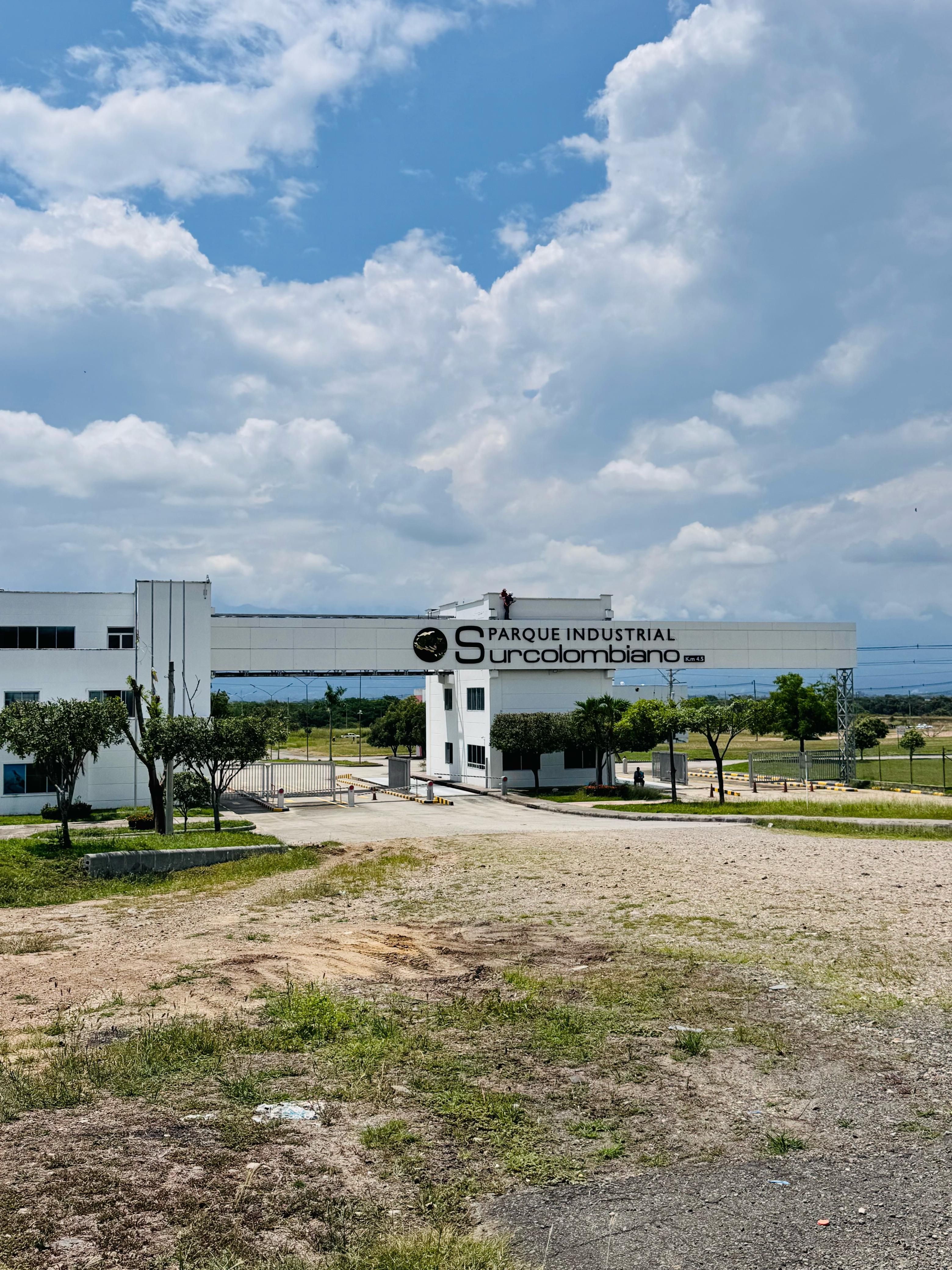 Bodega en venta Huila Palermo Condominio Campestre Llanos De Vimianzo 546 m2 Habitaciones 0 Baños 1 Garajes 1 Precio $2200000000