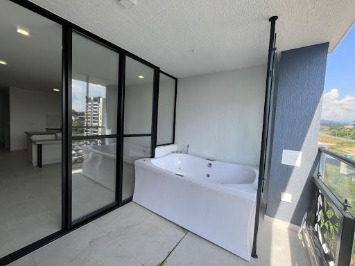 Apartaestudio en arriendo Risaralda Pereira Pereira 65 m2 Habitaciones 1 Baños 2 Garajes 2 Precio $2310000