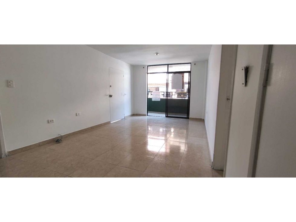 Casa en arriendo Antioquia Envigado Zona Centro 110 m2 Habitaciones 4 Baños 2 Garajes 0 Precio $4000000