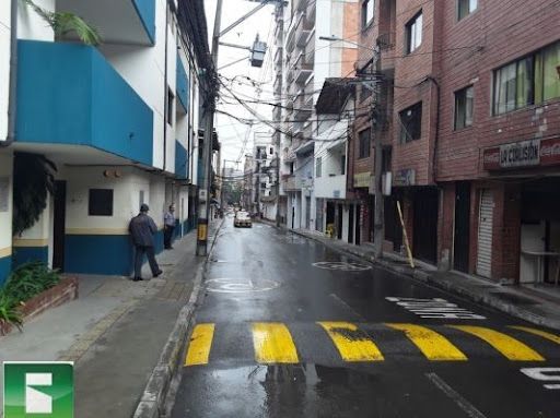 Oficina en arriendo Antioquia Sabaneta Santa Ana 25 m2 Habitaciones 0 Baños 1 Garajes 0 Precio $2000000