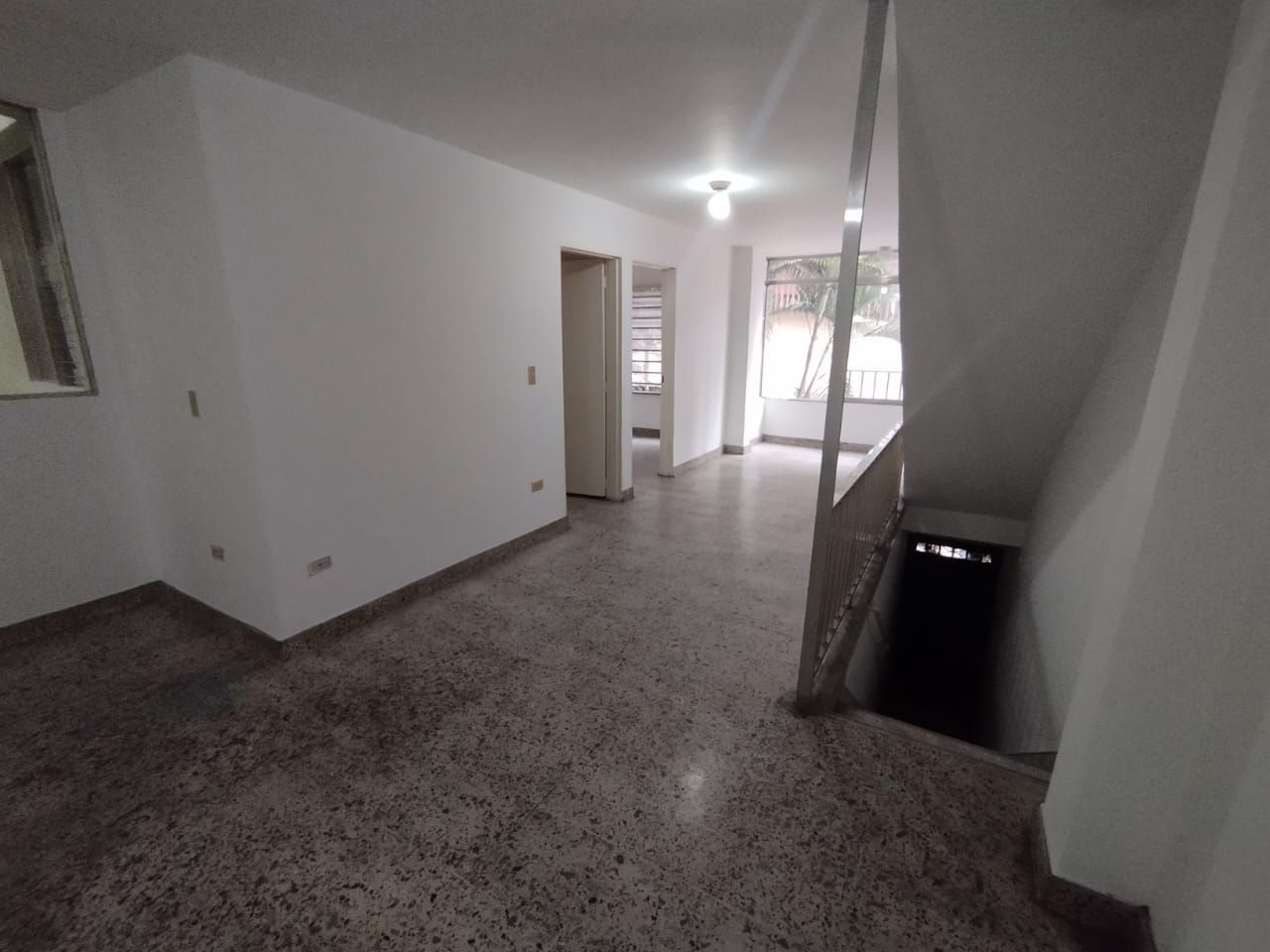 Casa en arriendo Antioquia Bello Centro 100 m2 Habitaciones 5 Baños 3 Garajes 0 Precio $4760000