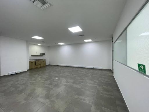 Oficina en arriendo Antioquia Medellín Villa Carlota 100 m2 Habitaciones 0 Baños 1 Garajes 2 Precio $9500000