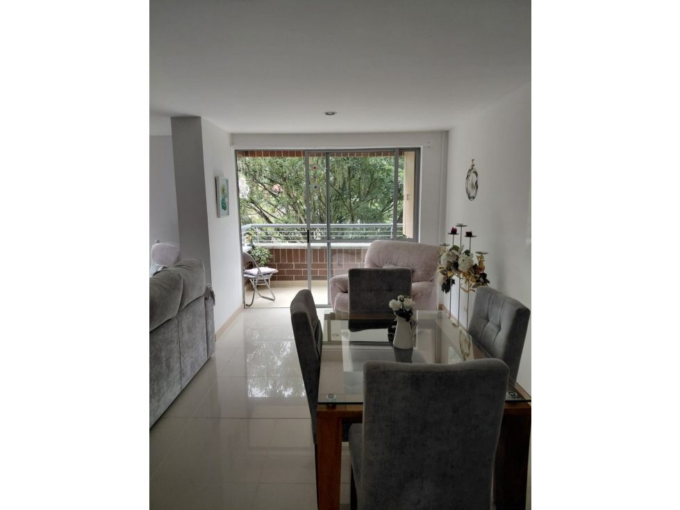 Apartamento en venta Antioquia Envigado La Inmaculada 80 m2 Habitaciones 2 Baños 2 Garajes 2 Precio $725000000