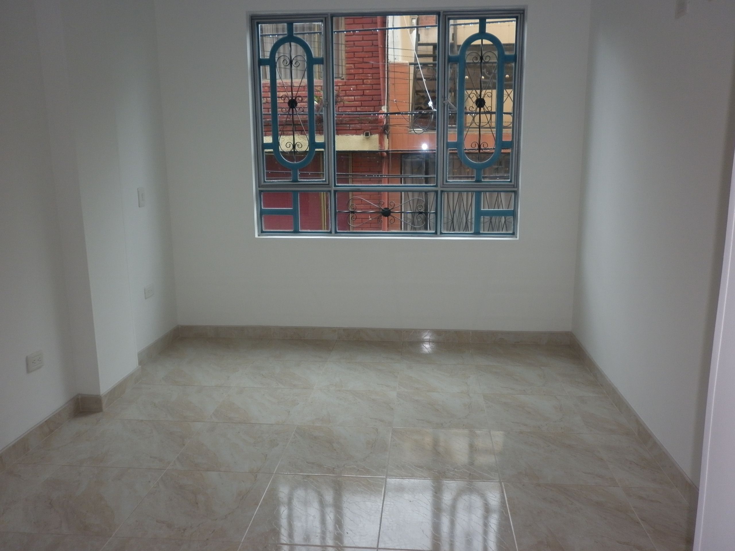 Apartamento en arriendo Cundinamarca Bogotá Playas De Jaboque 80 m2 Habitaciones 2 Baños 1 Garajes 0 Precio $1300000