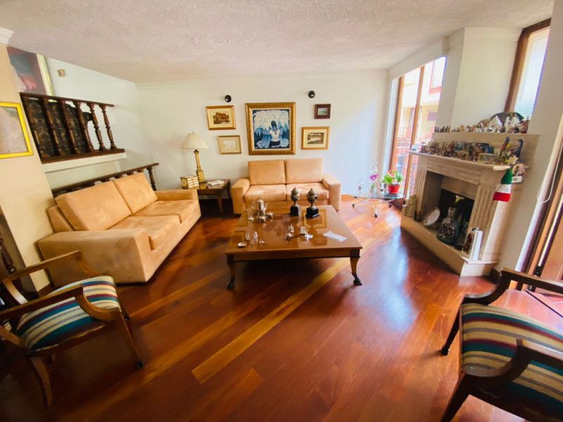 Casa en venta Cundinamarca Bogotá Prados De La Calleja 176 m2 Habitaciones 3 Baños 3 Garajes 2 Precio $920000000